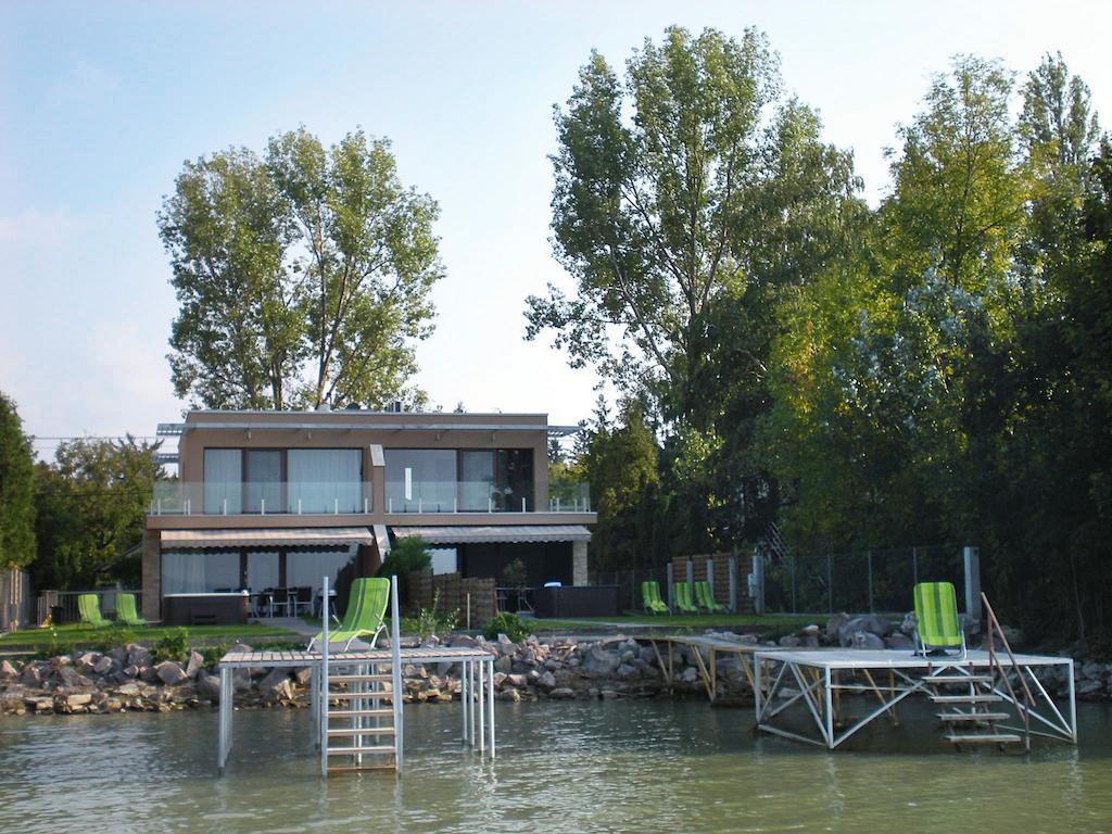 Aba Sea House Βίλα Balatonszarszo Δωμάτιο φωτογραφία